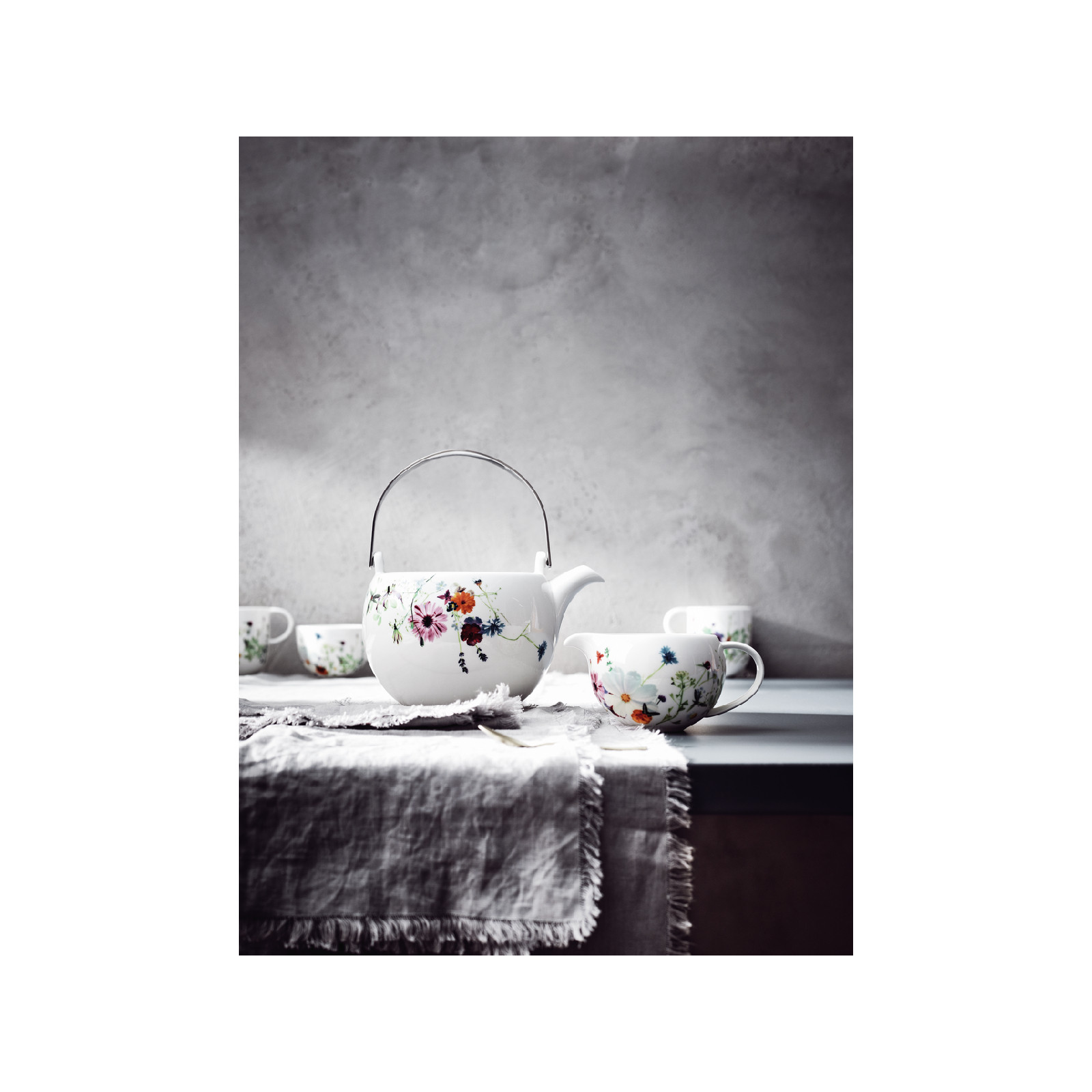 Mlecznik Wiosenny Ogród