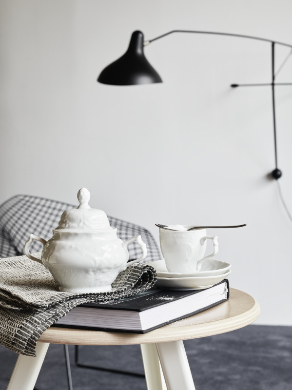 Dzbanek do herbaty Sanssouci White