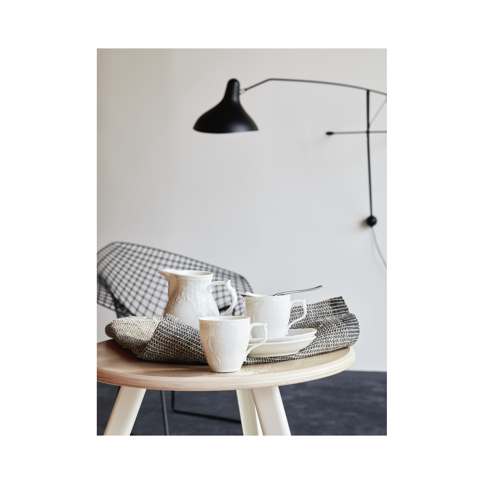 Podtalerz 31 cm Sanssouci White