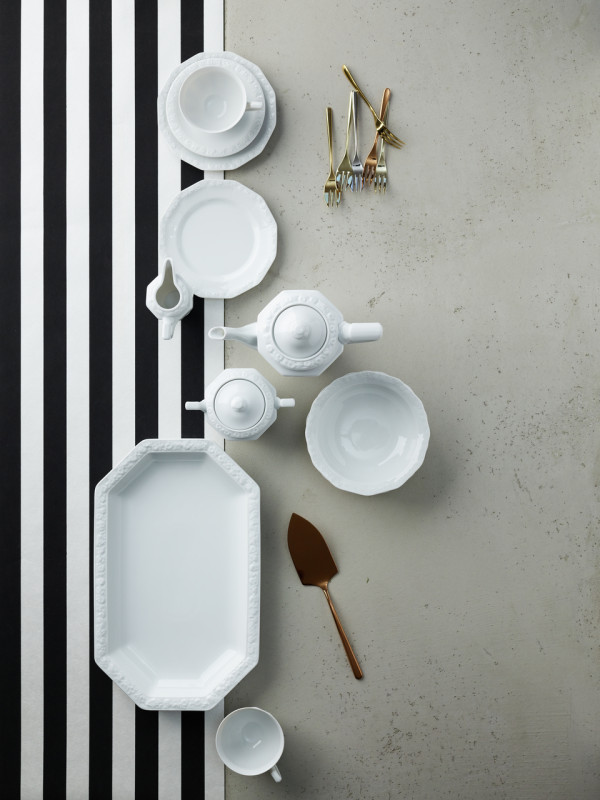 Kubek duży z podstawką Biała Maria