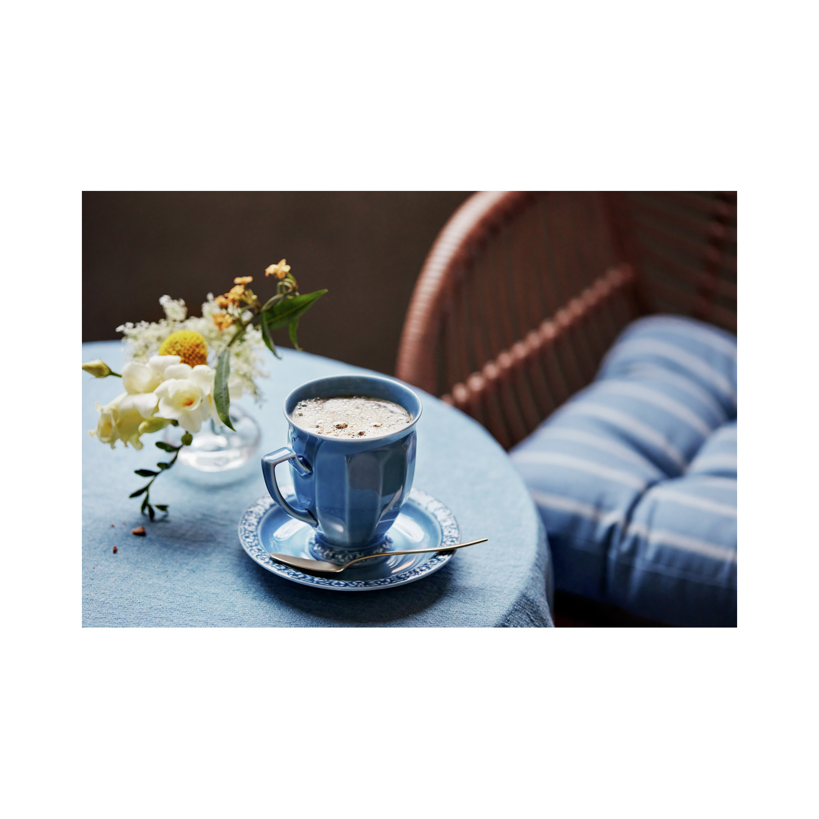 Kubek z podstawką Maria en Vogue Blue