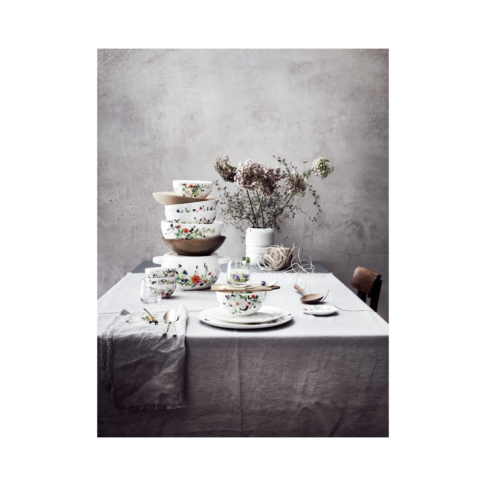 Kubek Wiosenny Ogród motyw 1