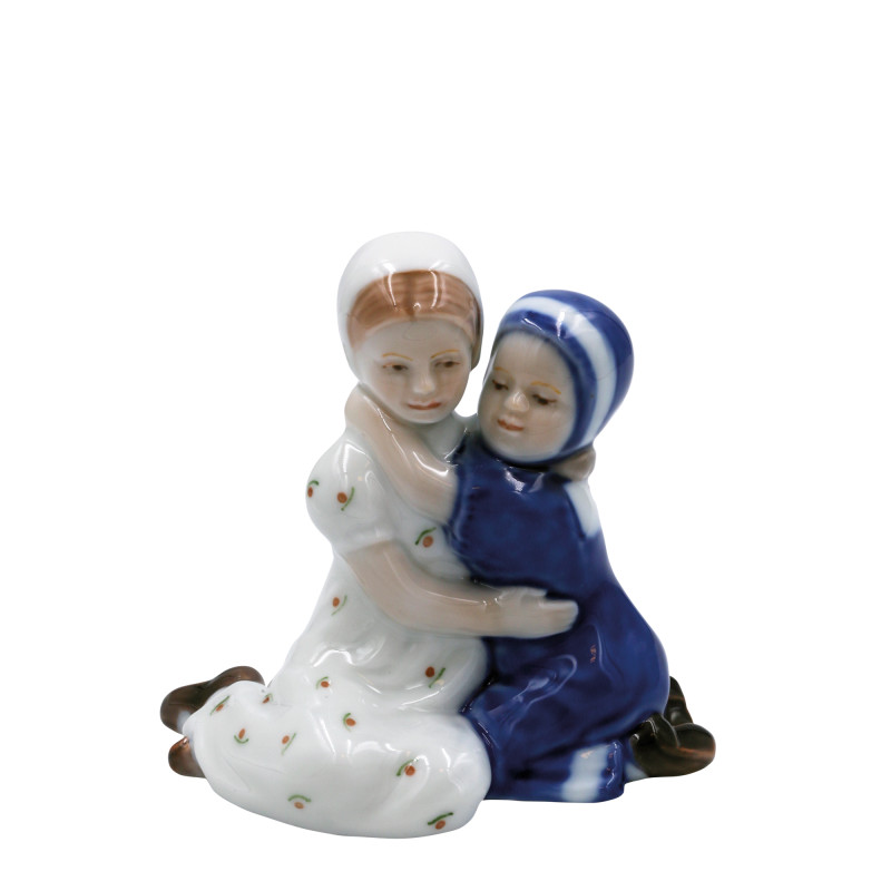 Figurka w białej sukience Elsa i Mary