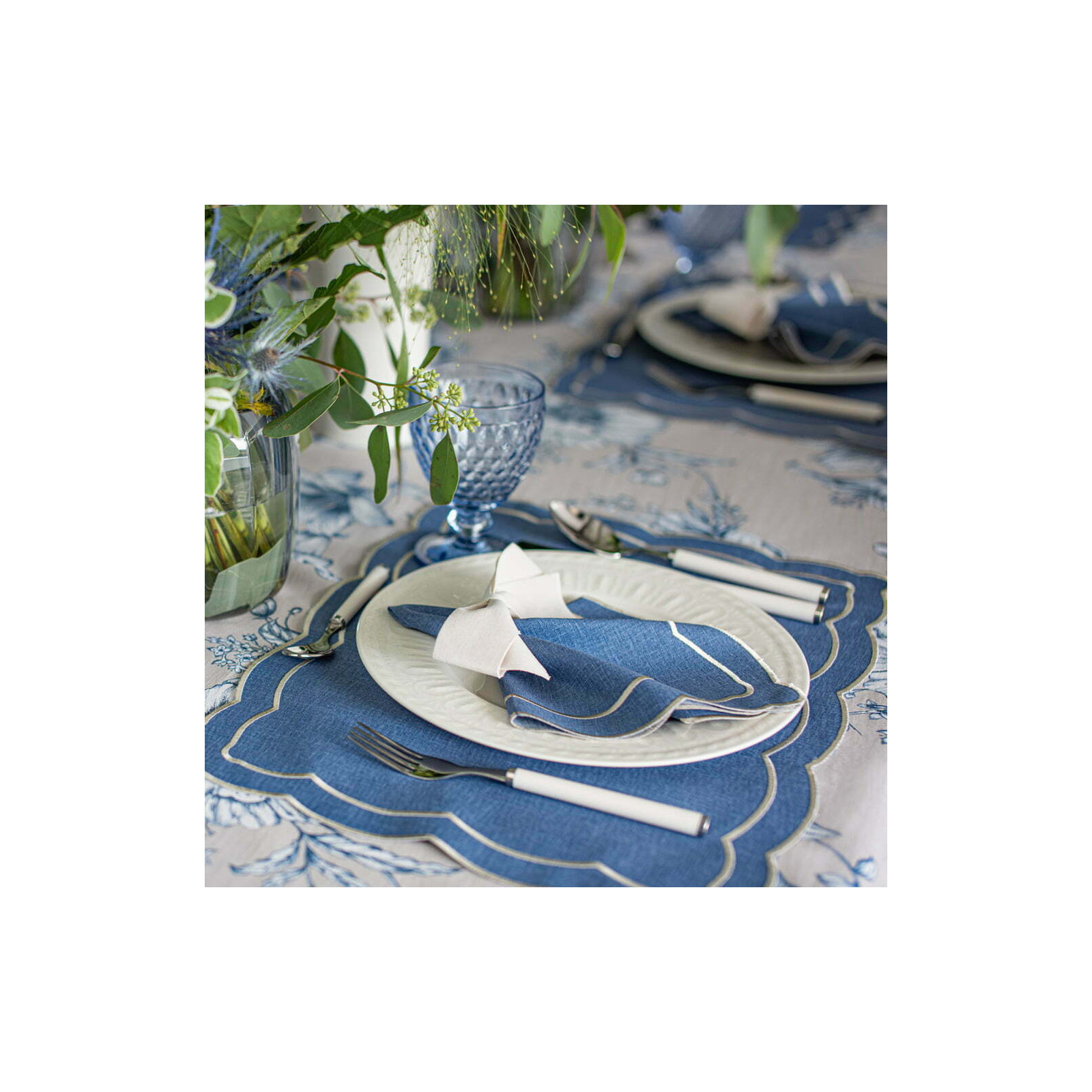 Zestaw 6 szt. aksamitnych kokardek Alabaster Bows