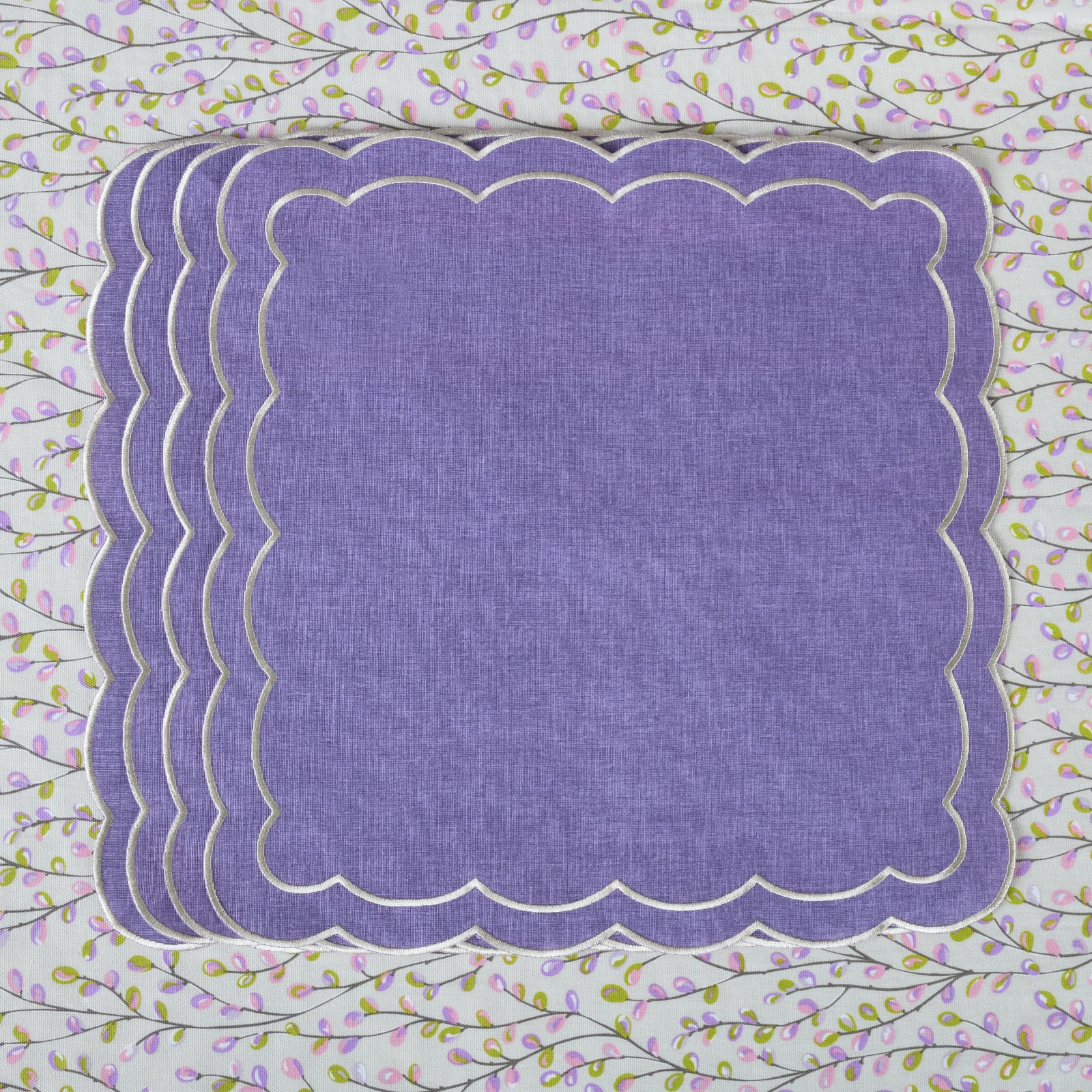 Zestaw 6 szt. haftowanych serwetek Purple Petali