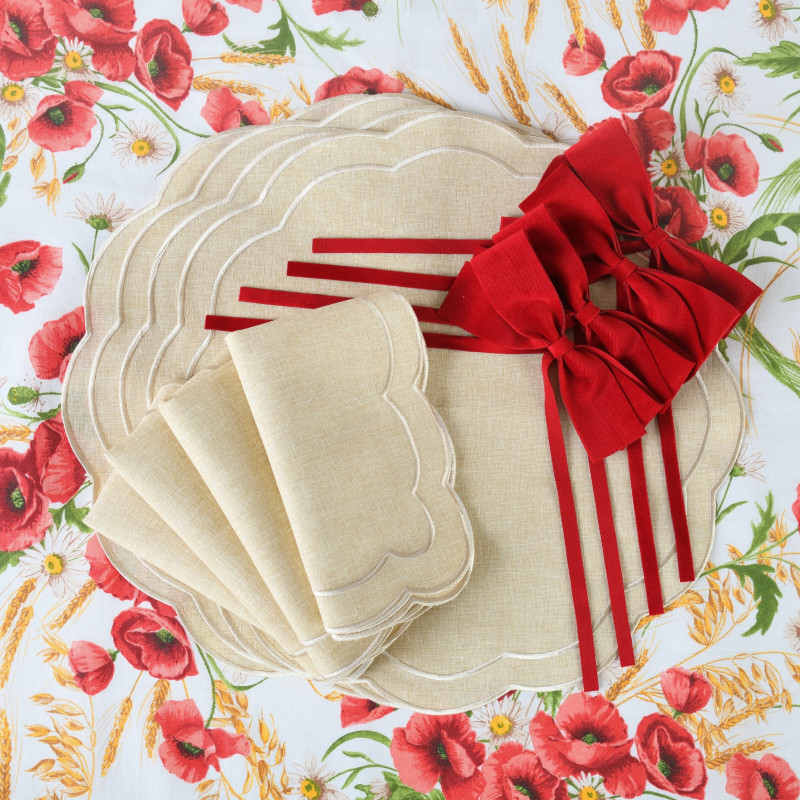 Zestaw 6 szt. haftowanych podkłade Beige Petali