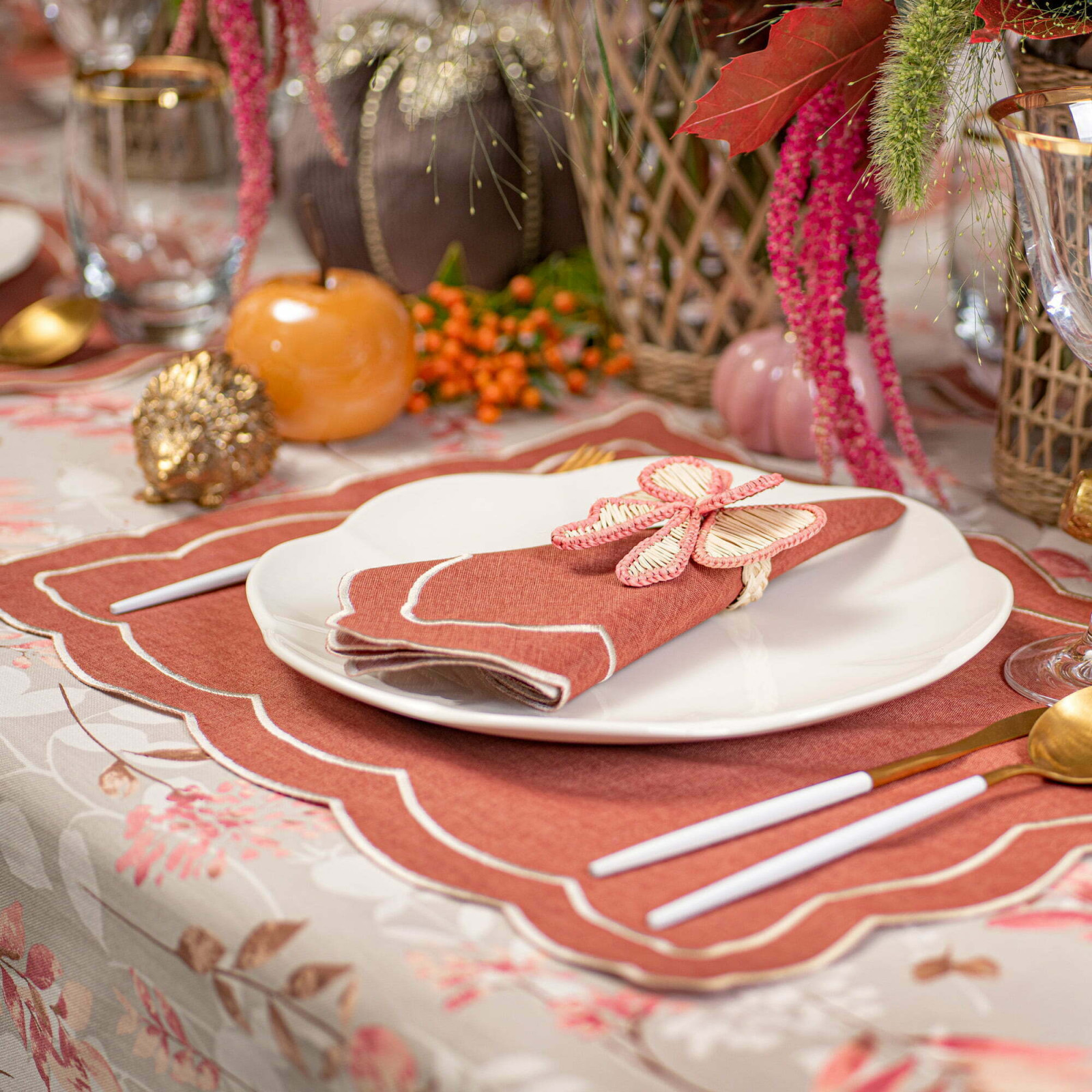 Zestaw 6 szt. haftowanych podkładek Rust Onde