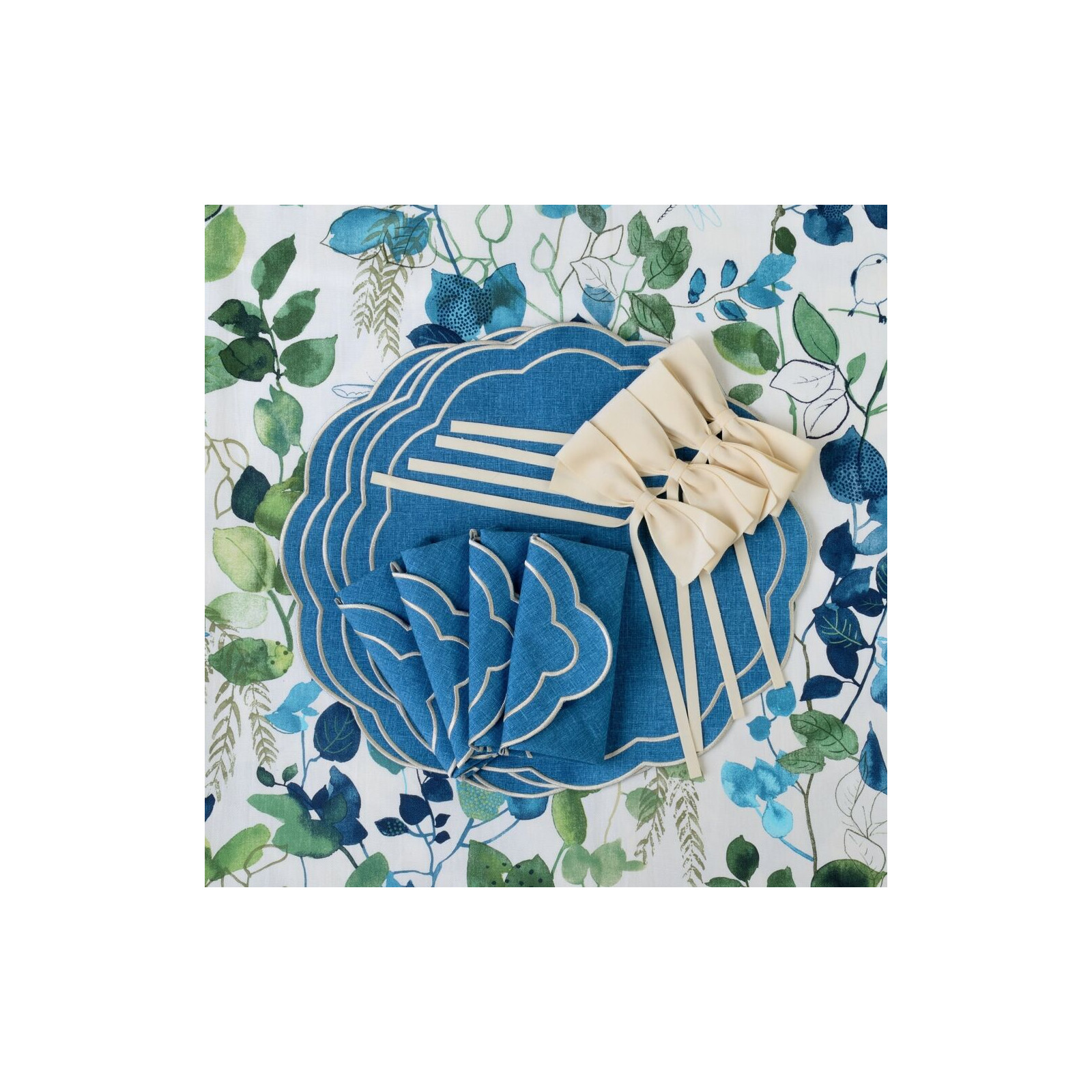 Zestaw 6 szt. aksamitnych kokardek Ivory Bows