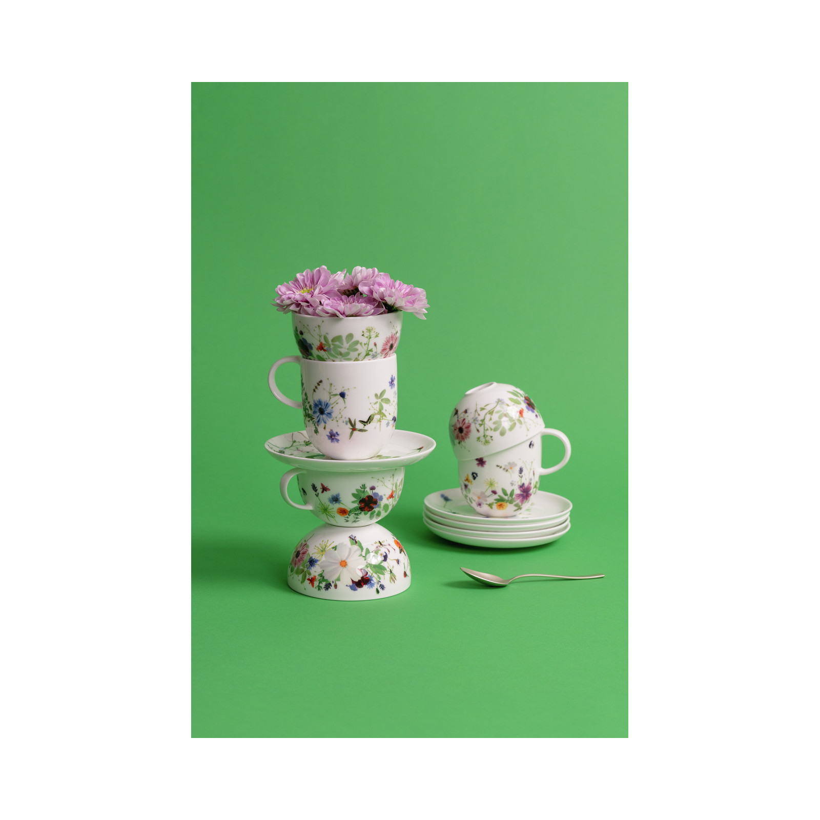 Kubek Wiosenny Ogród motyw 3