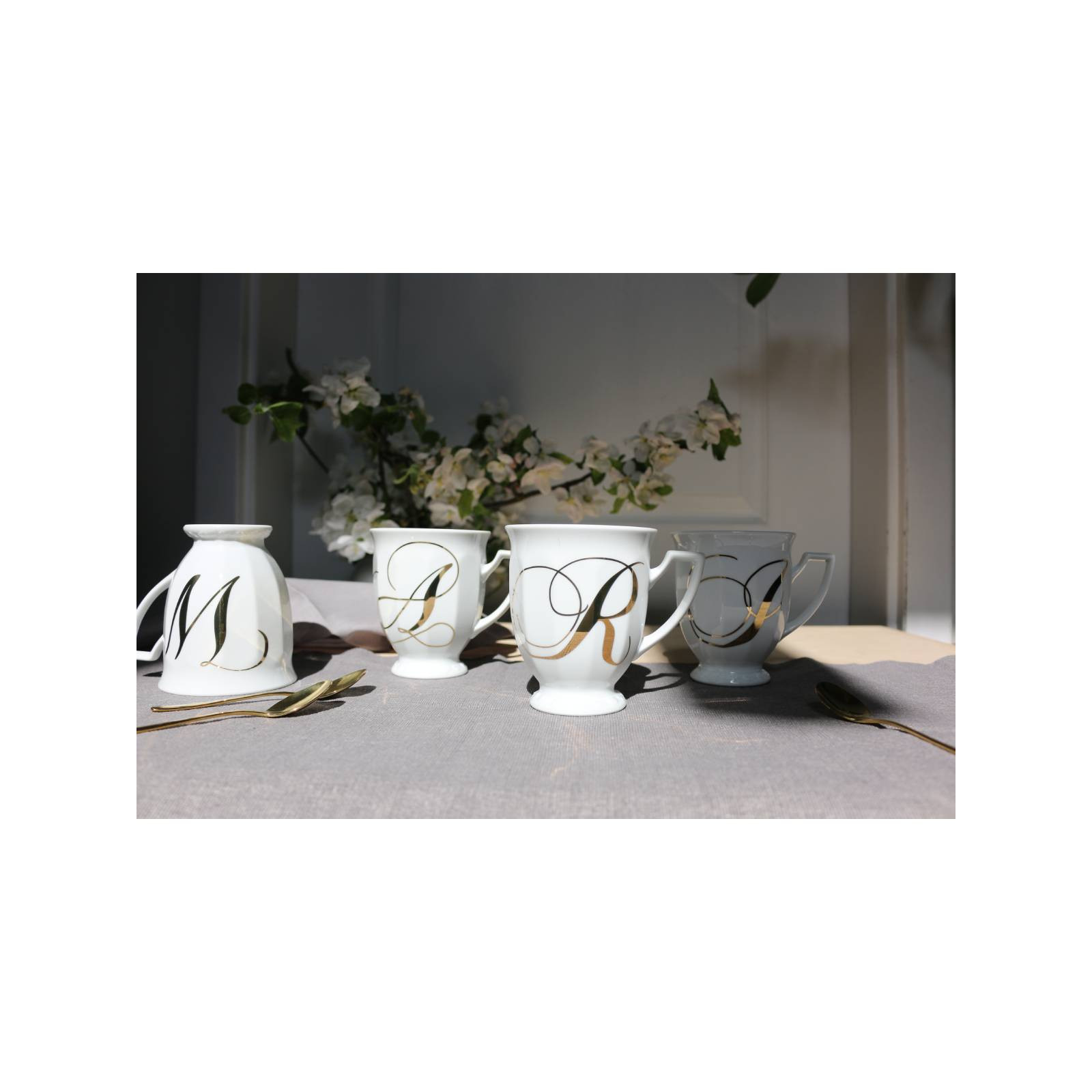 Kubek mały Maria Biała alfabet ,,F"