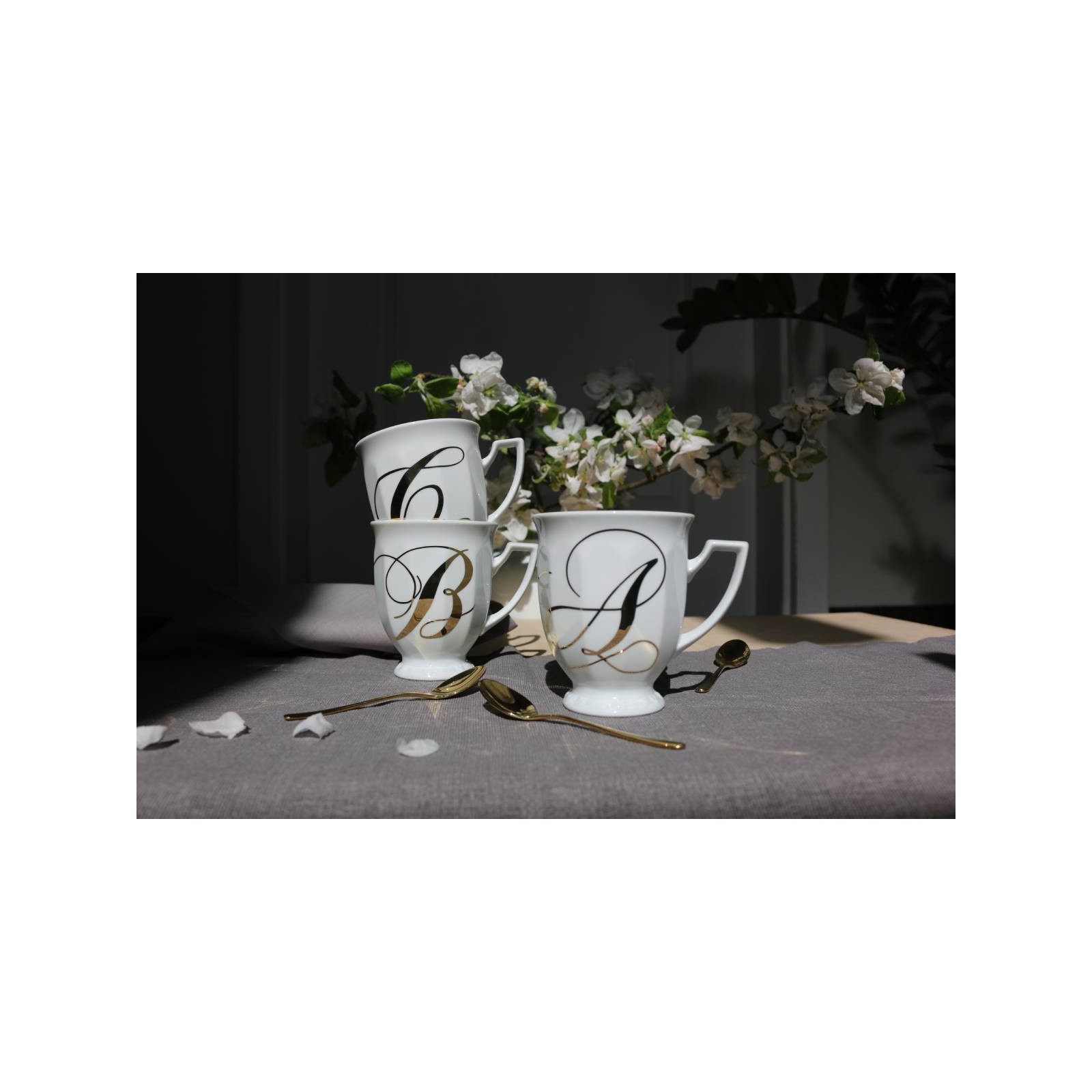 Kubek mały Maria Biała alfabet ,,I"