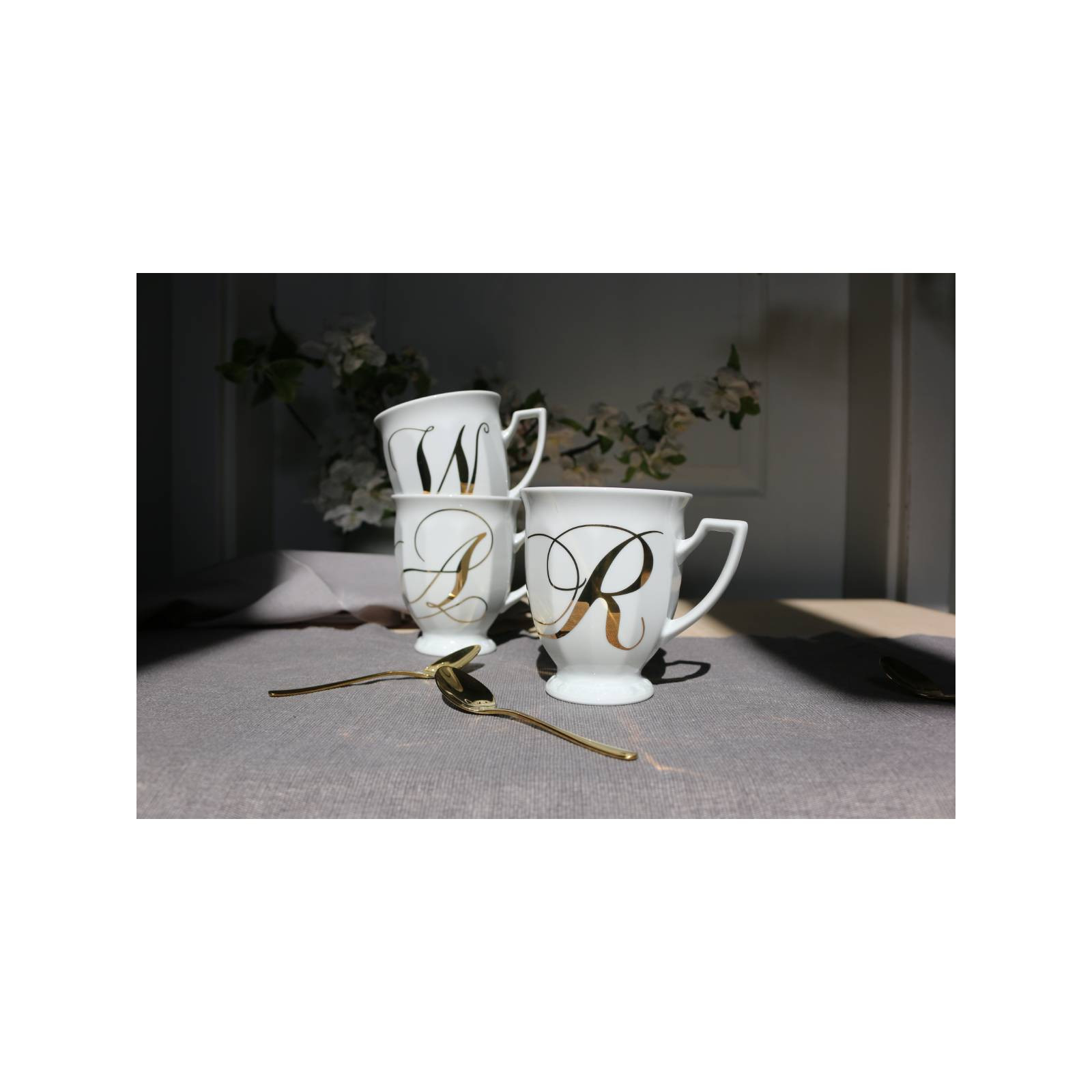 Kubek mały Maria Biała alfabet ,,J"