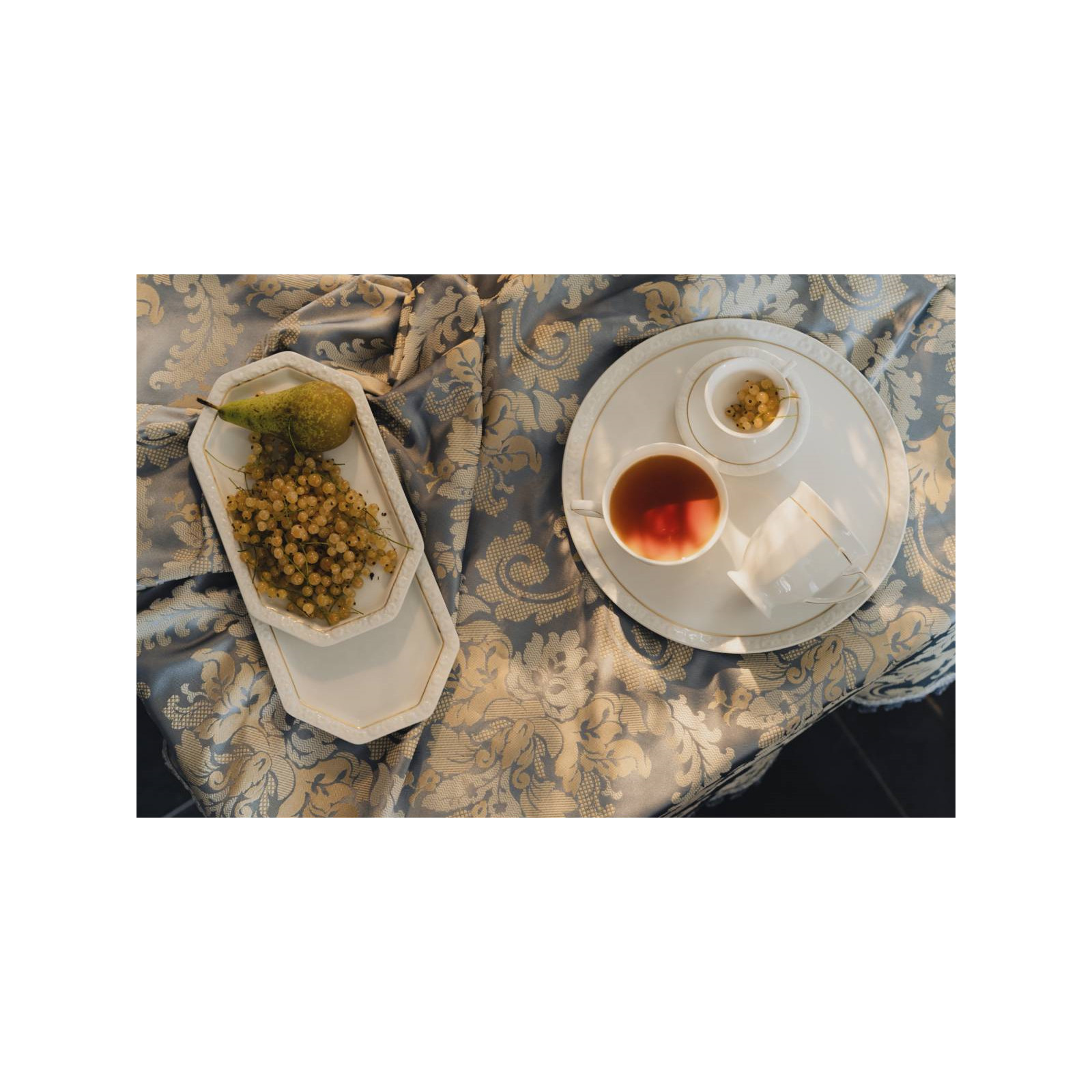 Taca na cukiernicę i mlecznik 27 cm Maria Goldlinie