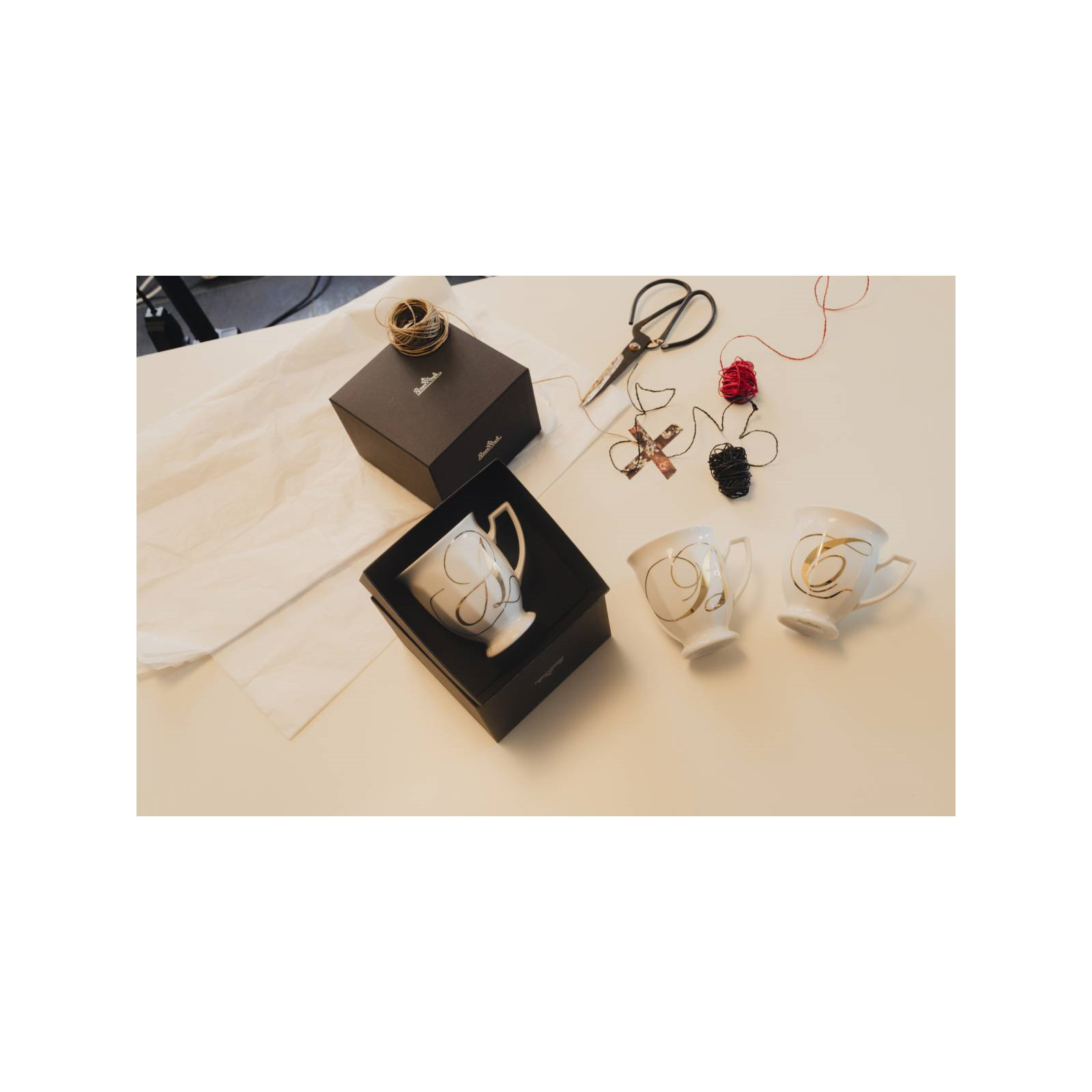 Kubek mały Maria Biała alfabet ,,F"