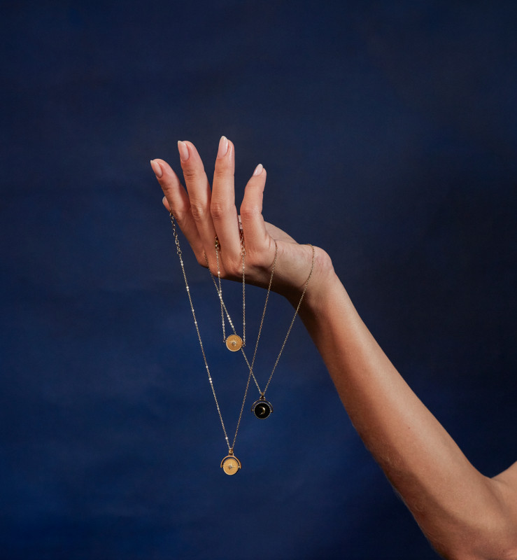 Astres świeca z naszyjnikiem