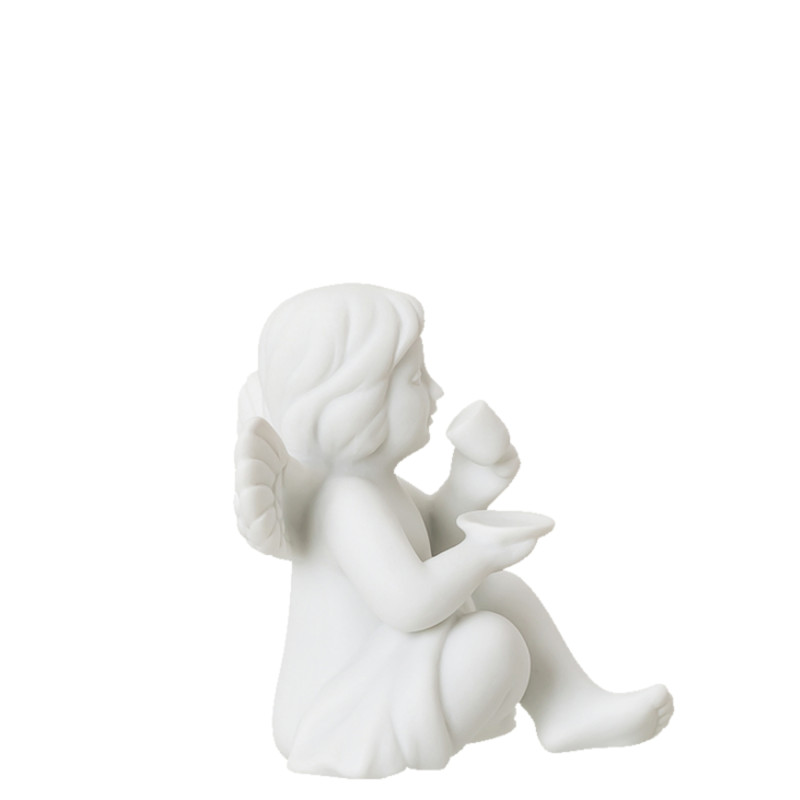 Anioł średni z filiżanką