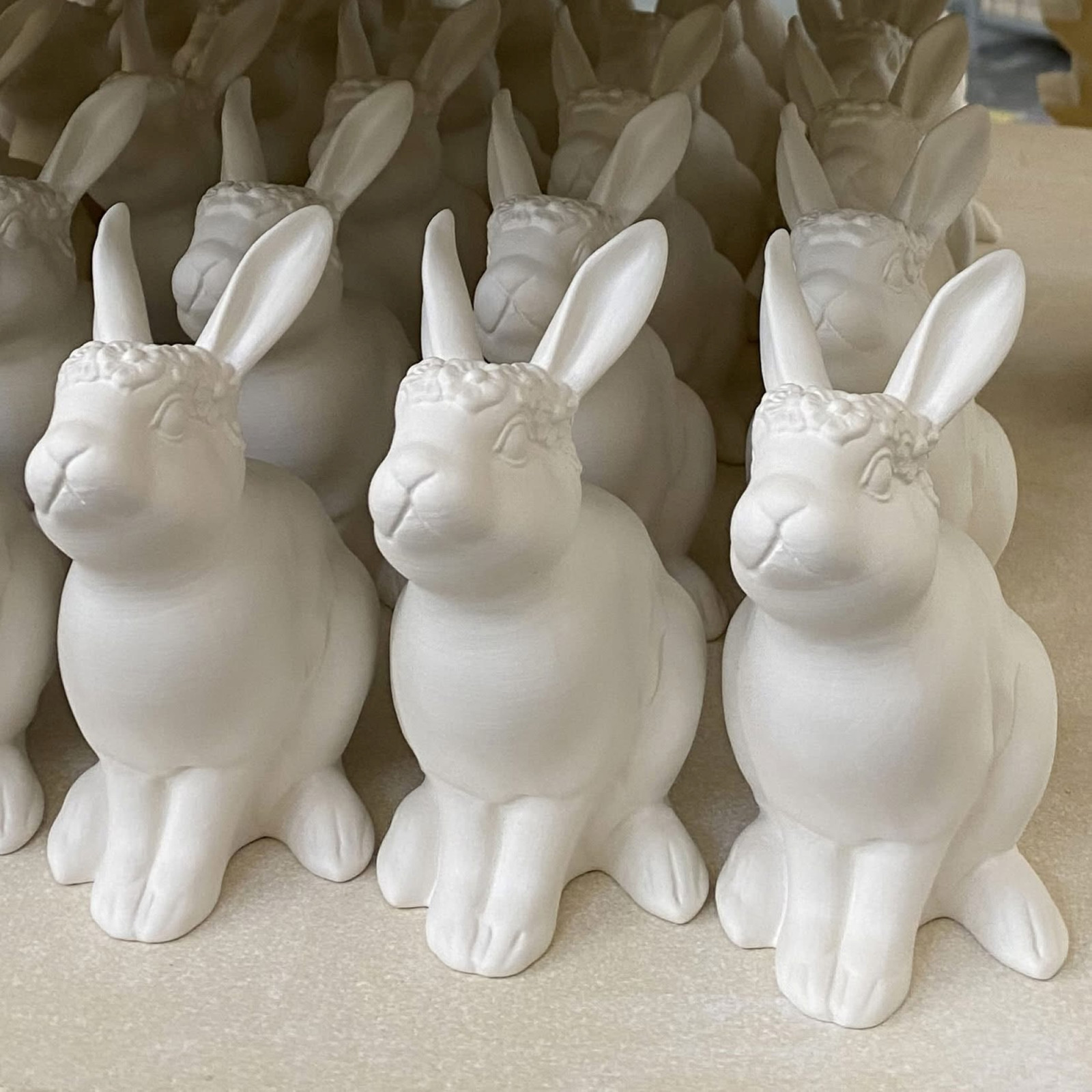 Zając Flora - porcelanowa figurka Furstenberg