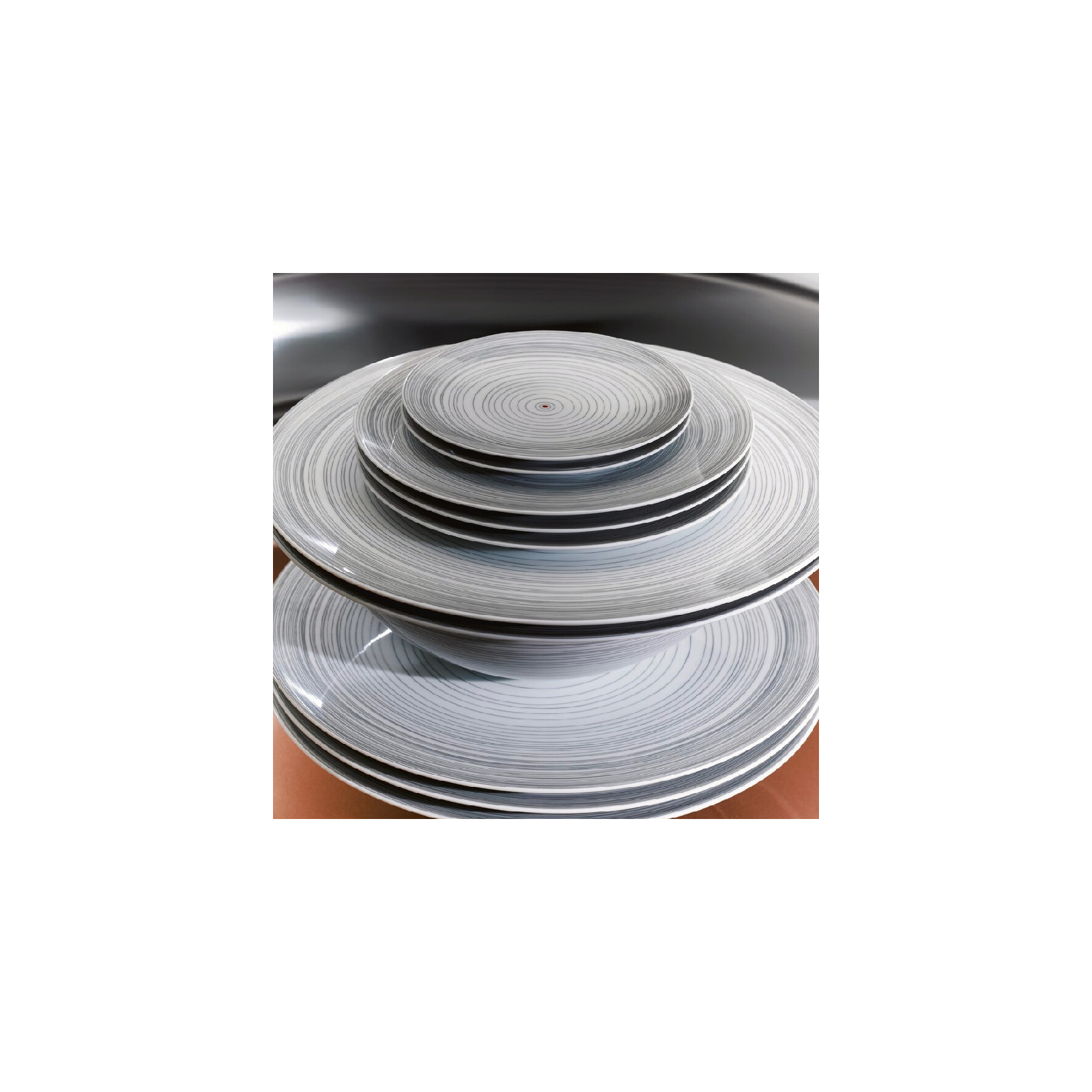 Talerz głęboki 24 cm TAC Gropius Stripes