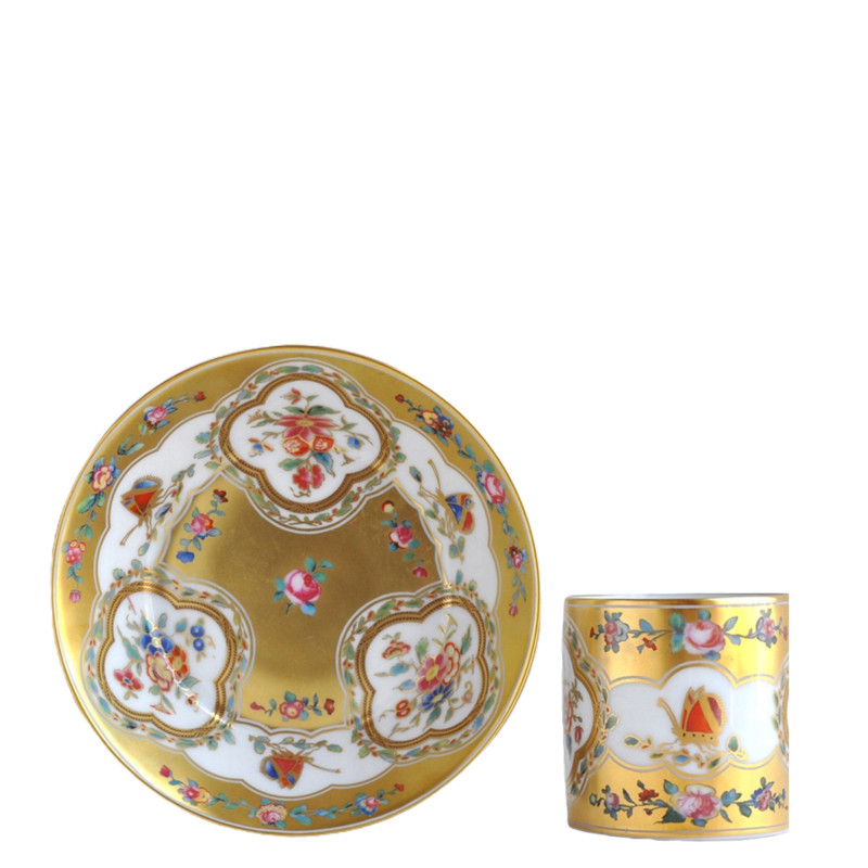 Bernardaud Filiżanka „Aux Papillons”