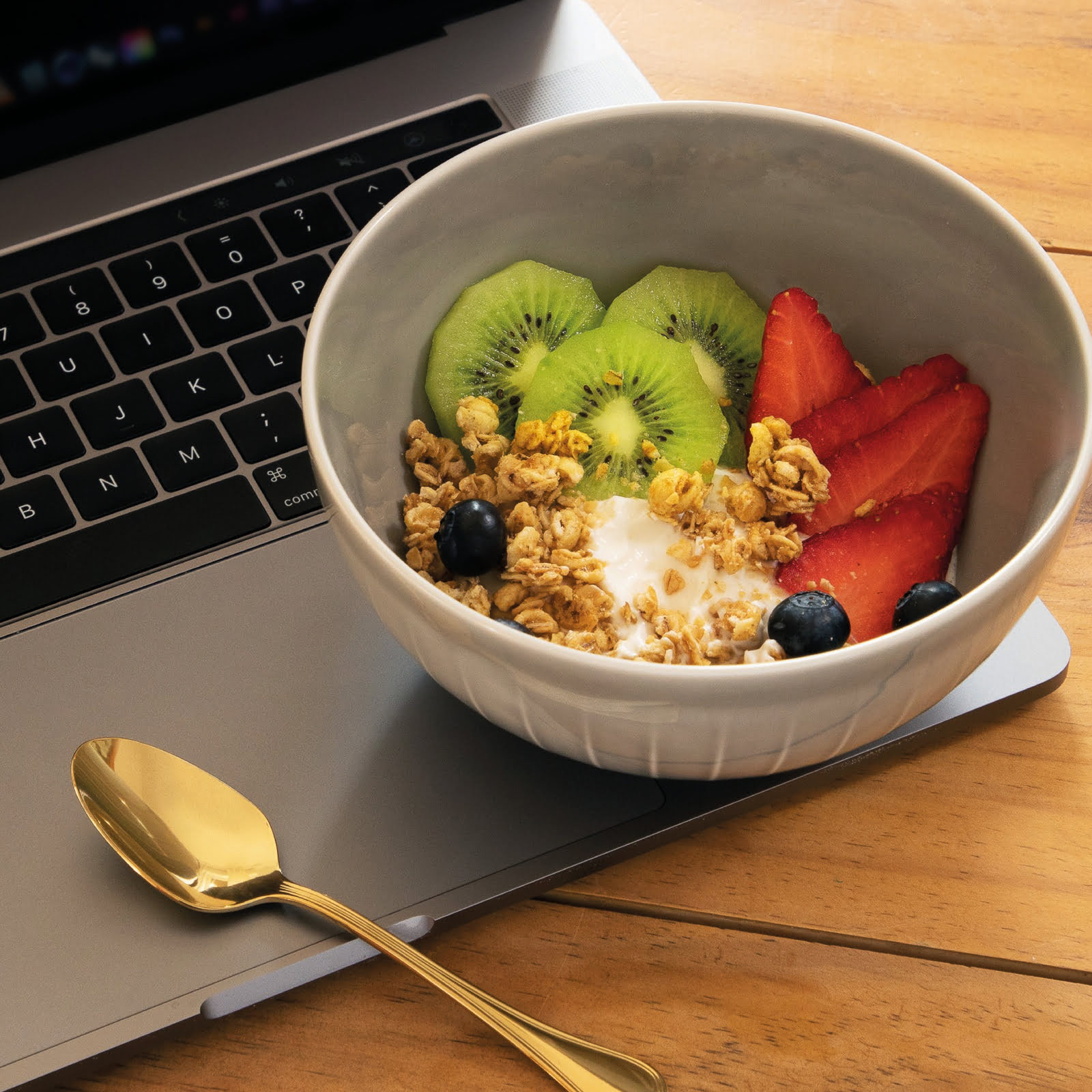 Sambonet Royal 24 cz. zestaw sztućców złoty